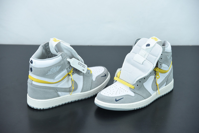 AIR JORDAN 1 HIGH SWITCH ‘LIGHT SMOKE GREY