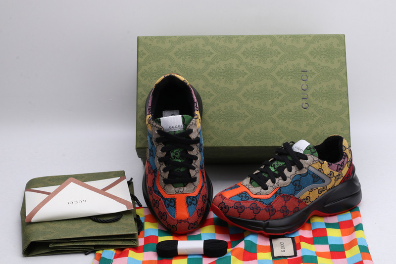 G*u*i rhyton sneaker