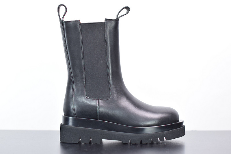 b0tte*a Ven*ta sneaker