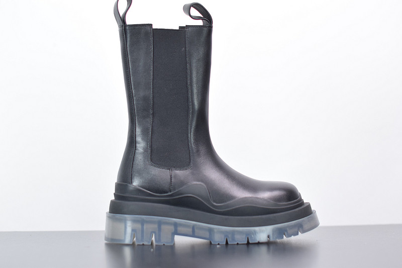 b0tte*a Ven*ta sneaker