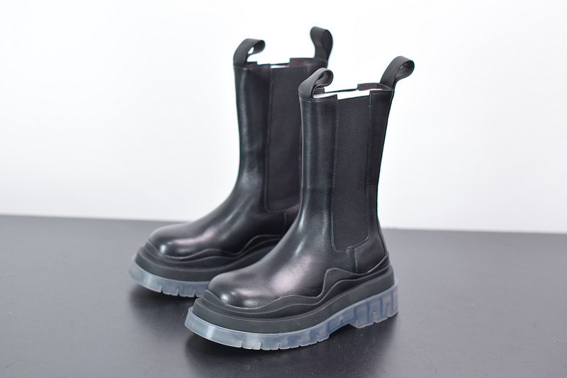 b0tte*a Ven*ta sneaker