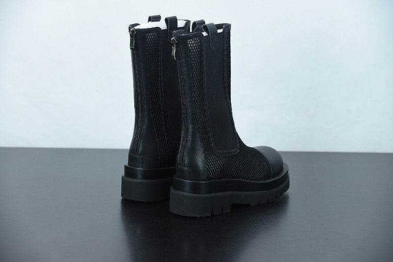 b0tte*a Ven*ta sneaker