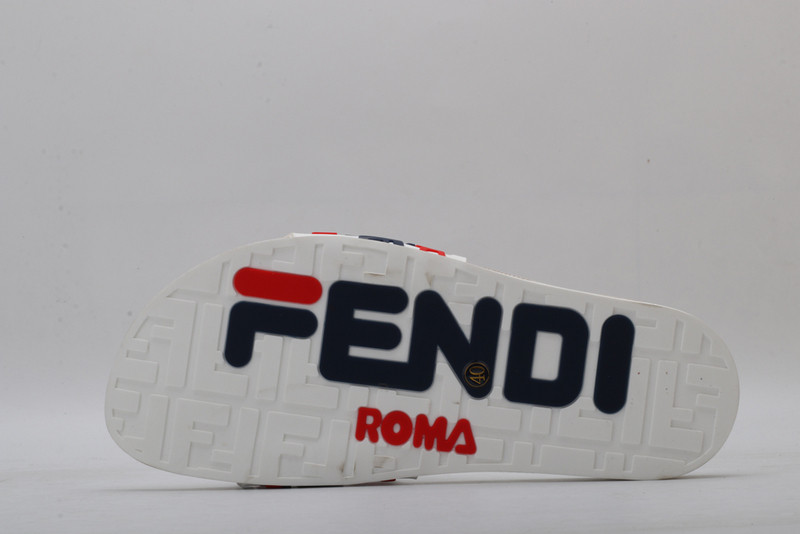 FENDI SLIDE