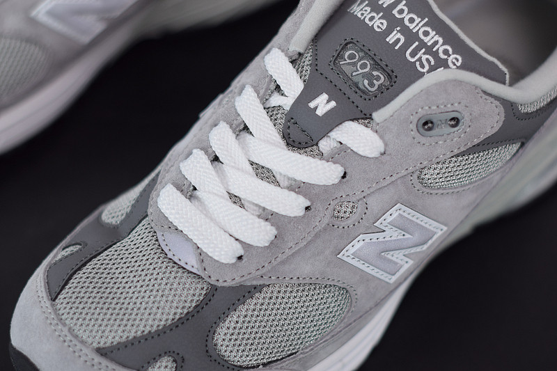 NEW BALANCE MR993GL