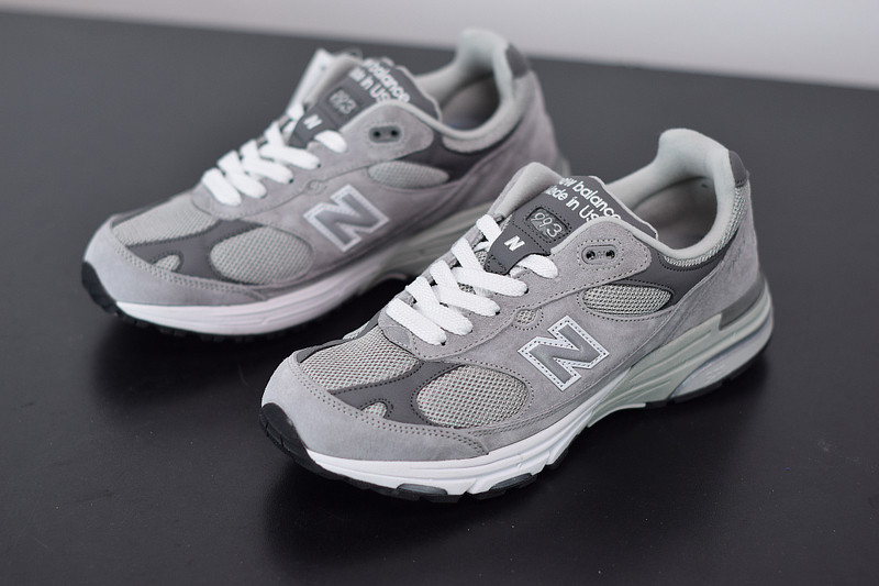 NEW BALANCE MR993GL