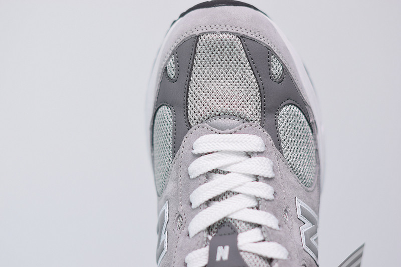 NEW BALANCE MR993GL