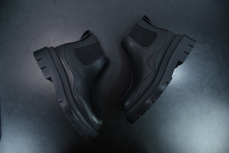 b0tte*a Ven*ta sneaker