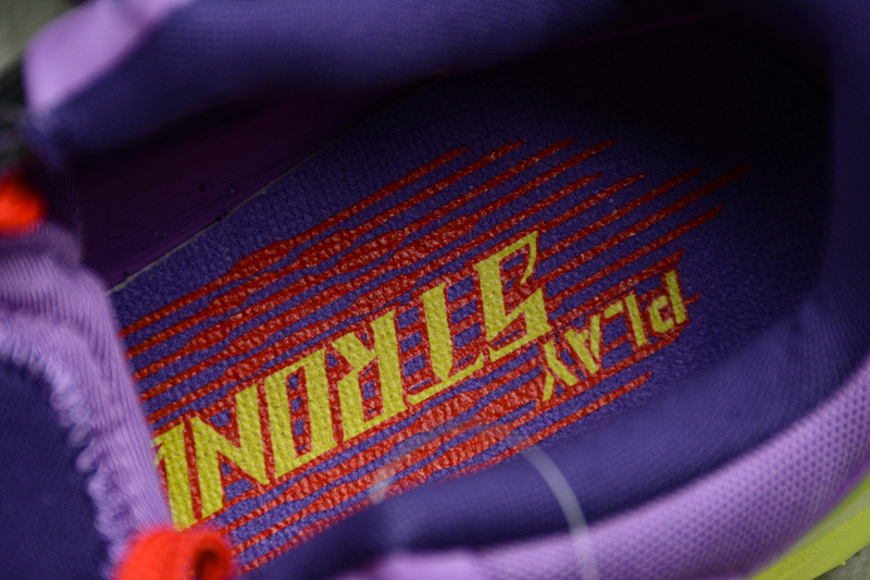 NIKE ZOOM KOBE 7 Supreme 