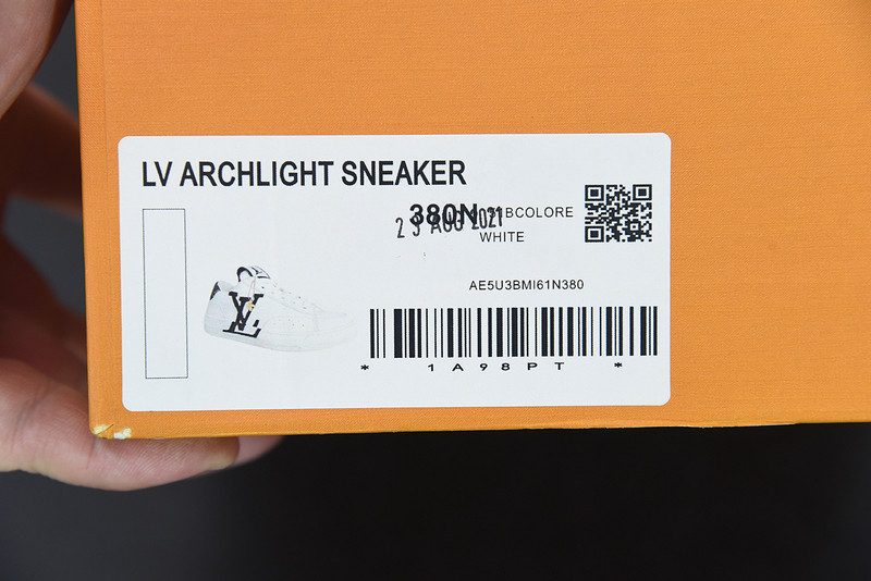 LVT SNEAKERS