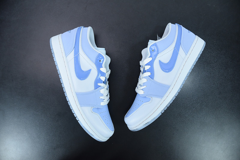 AIR JORDAN 1 LOW SE 