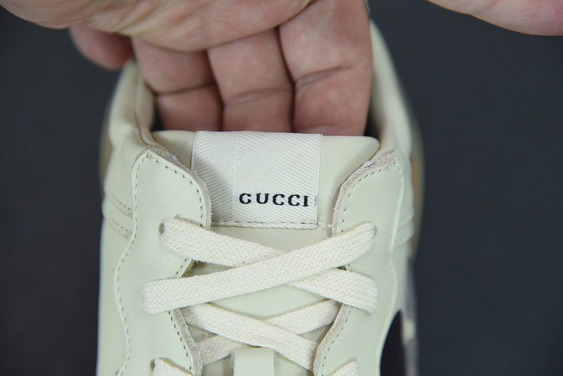 G*u*i rhyton sneaker