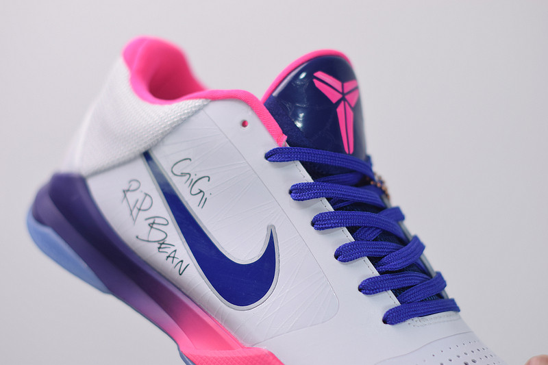 NIKE ZOOM KOBE 5 PROTRO WHITE PINK BLUE CD4991-600