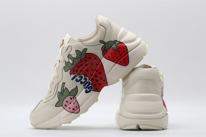 G*u*i rhyton sneaker