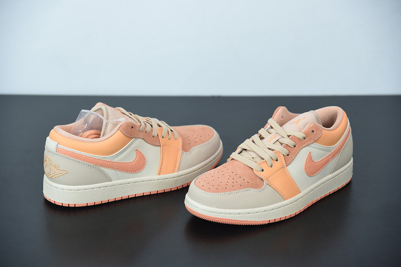 AIR JORDAN 1 LOW