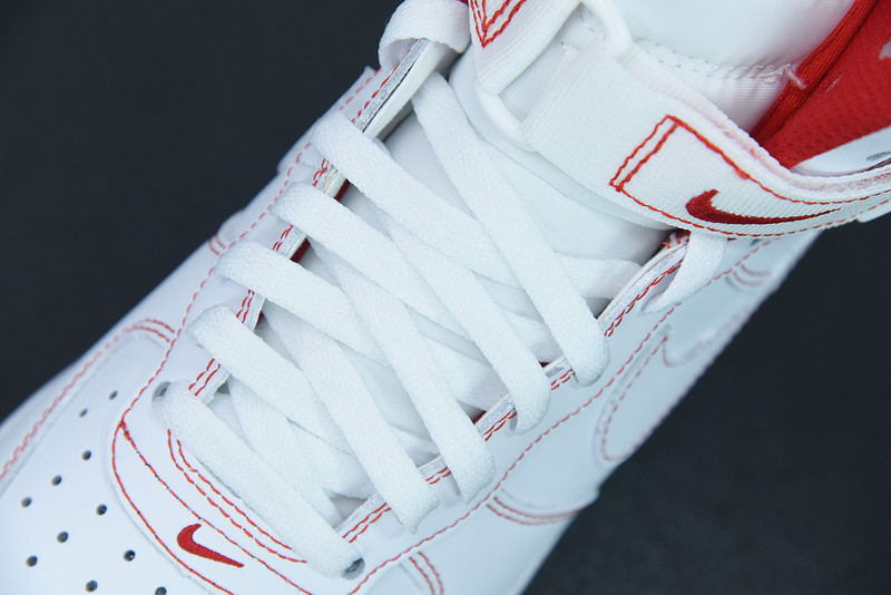 NIKE AIR FORCE 1 HIGH 