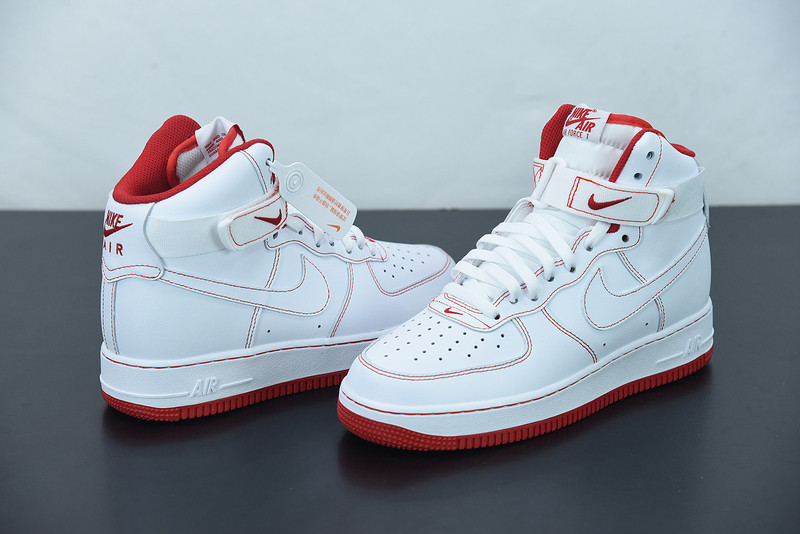 NIKE AIR FORCE 1 HIGH 