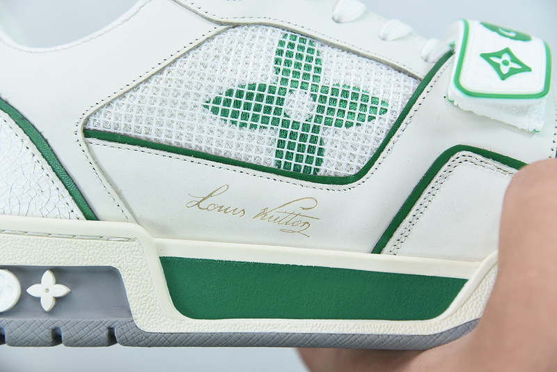 LVT SNEAKERS