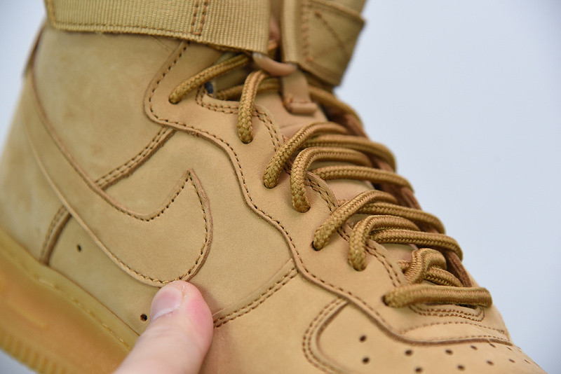 NIKE AIR FORCE 1 HIGH 