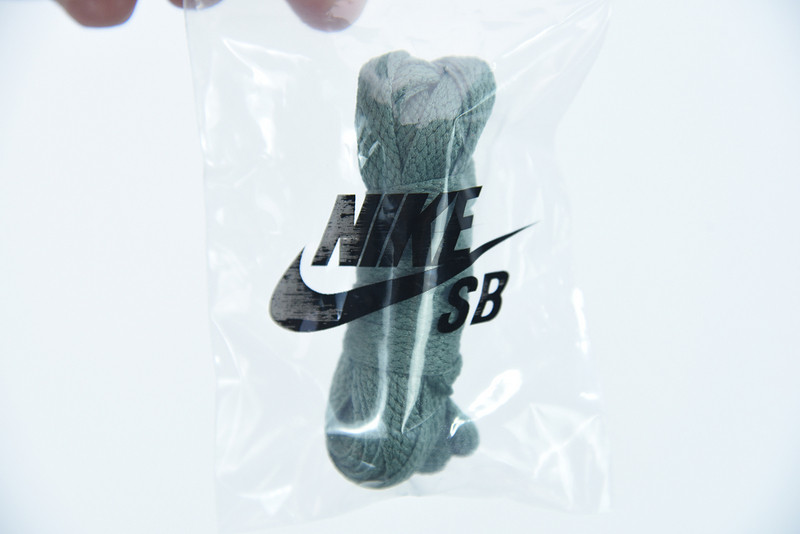 NIKE SB DUNK LOW “NY VS NY” DN2489-300