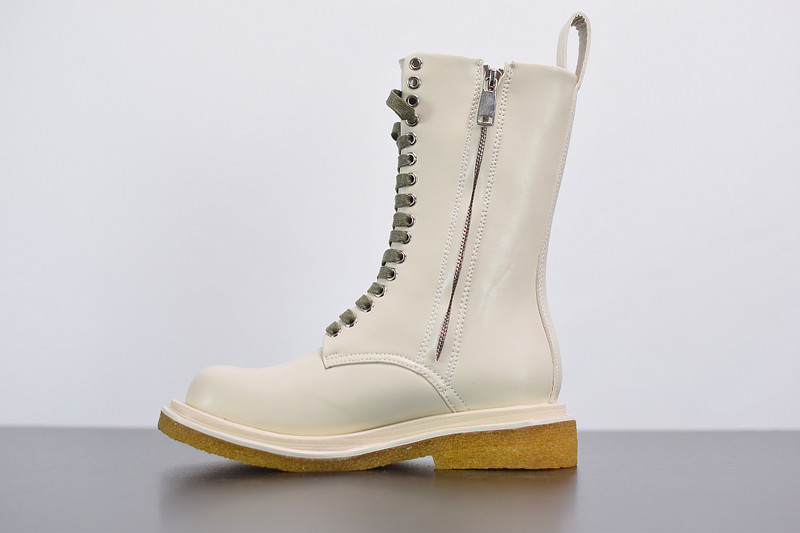 b0tte*a Ven*ta sneaker