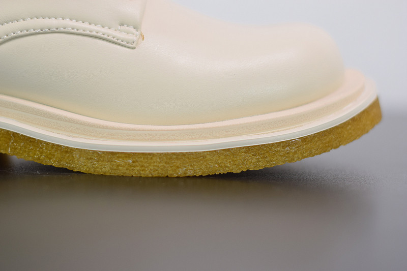 b0tte*a Ven*ta sneaker