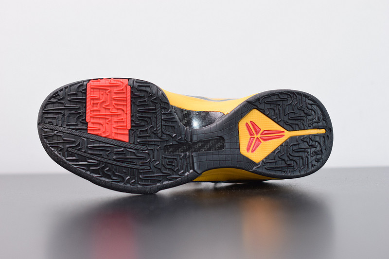 NIKE KOBE 5 BRUCE LEE 386429-701