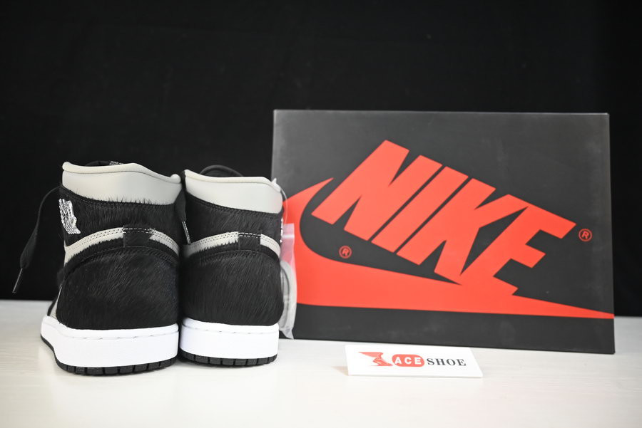 Air Jordan 1 High OG “Twist 2.0” DZ2523-001