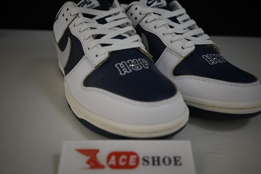 HUF x Nike SB Dunk Low “San Francisco” FD8775-100