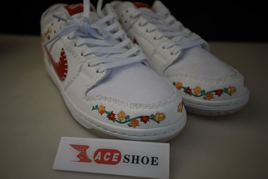 Nike Dunk Low Decon SB 