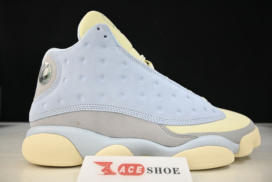 SoleFly x Air Jordan 13 DX5763-100