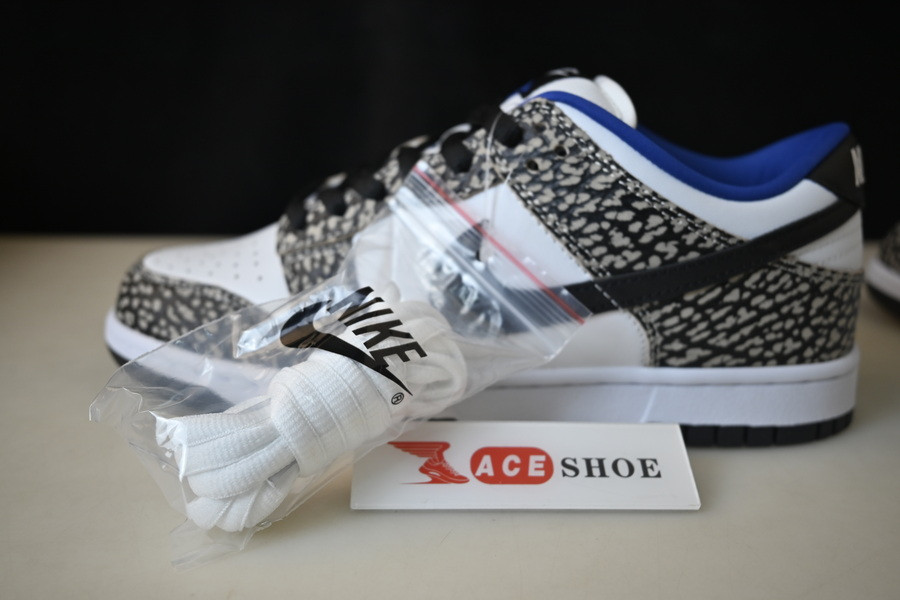 Supreme X NIKE SB DUNK LOW PRO SB 