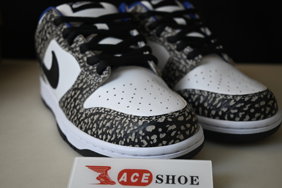 Supreme X NIKE SB DUNK LOW PRO SB 