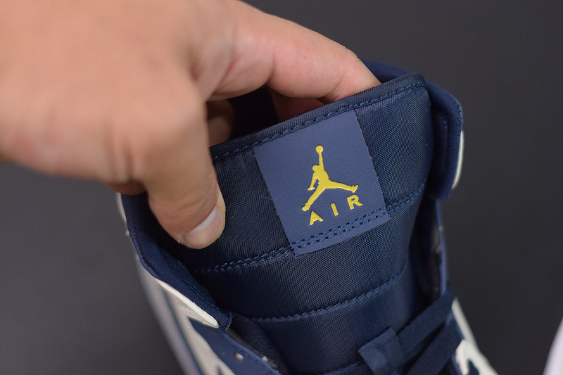 AIR JORDAN 1 MID “JETER” AH6342-104