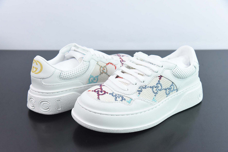 G*u*i sneaker