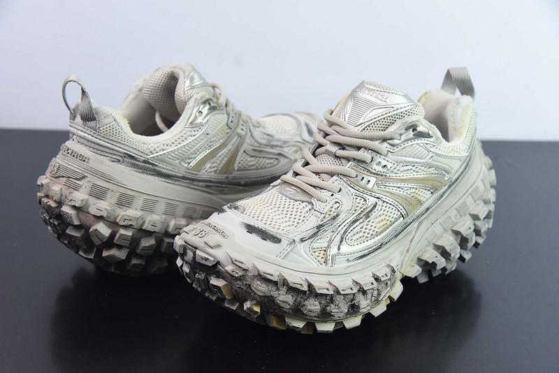 BC DEFENDER RUBBER PLATFORM SNEAKERS