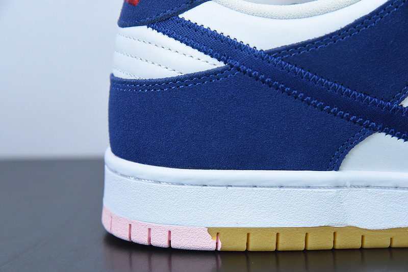 Nike SB Dunk Low “LA Dodgers” DO9395-400