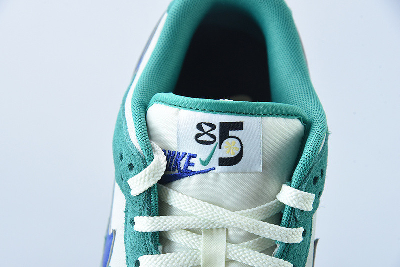 Nike Dunk Low SE 85 Neptune Green (W) DO9457-101
