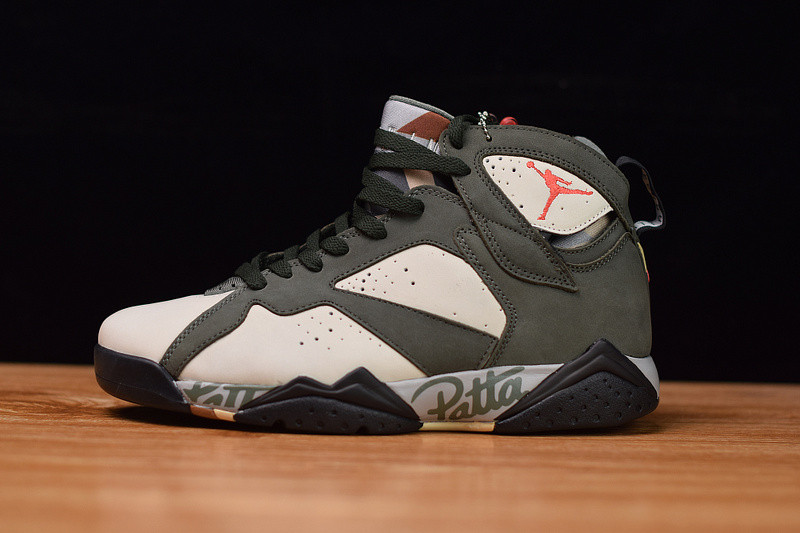PATTA X AIR JORDAN 7 RETRO OG SP  “ICICLE” AT3375-100