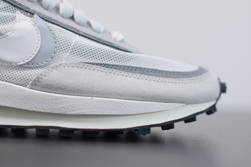 NIKE SACAI X LDV WAFFLE 
