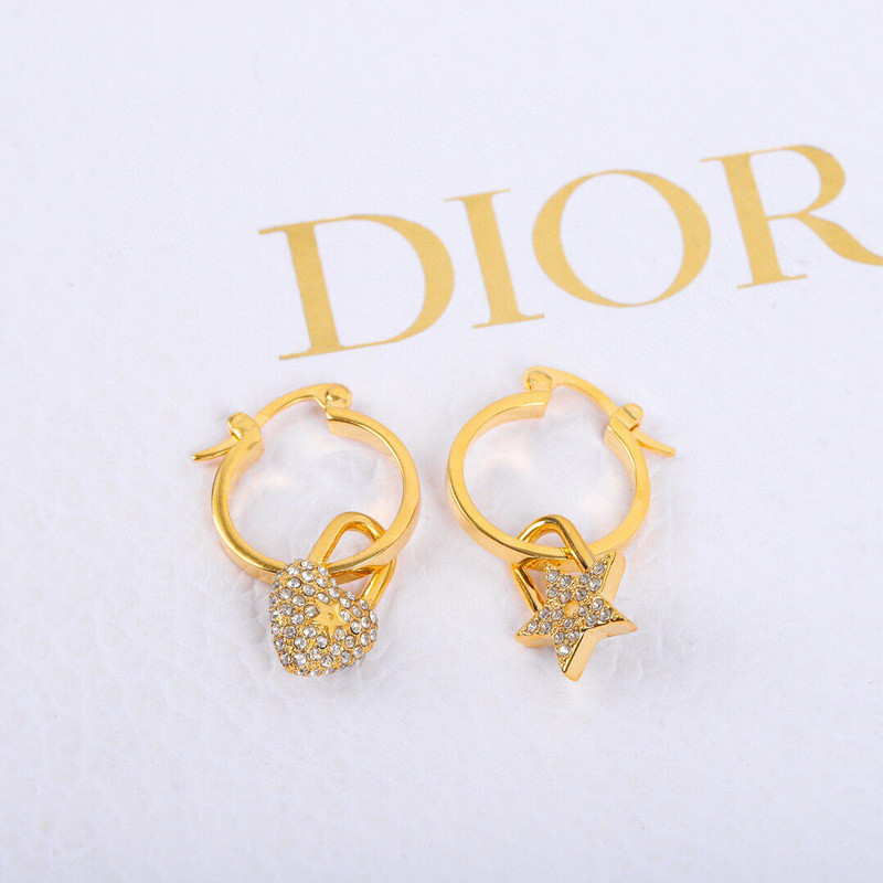 D10r earring