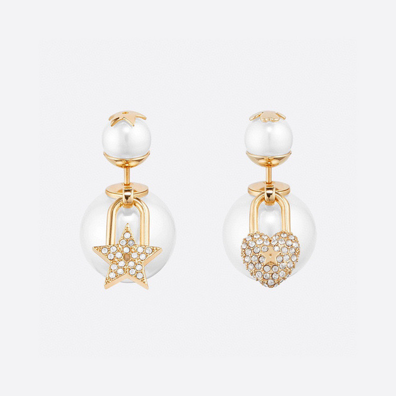 D10r earring