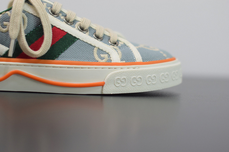 G*u*i ace embroidered low-top sneaker