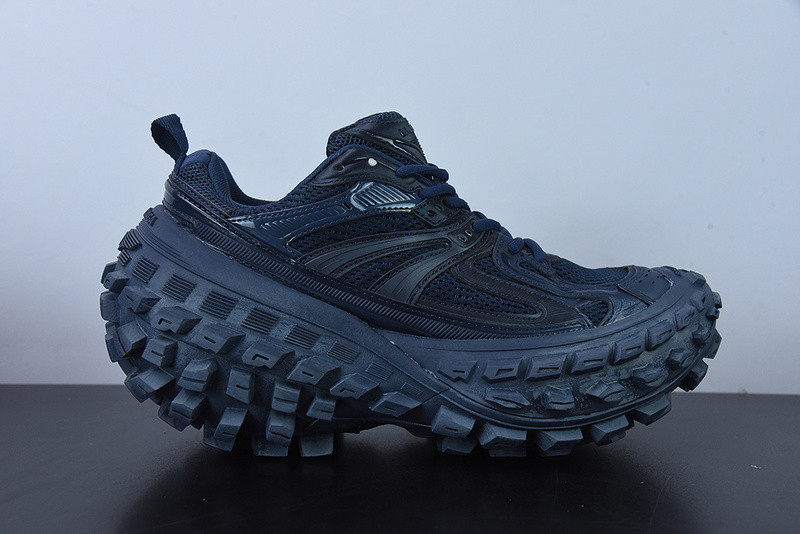 BC DEFENDER RUBBER PLATFORM SNEAKERS