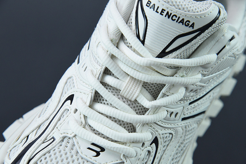 BC DEFENDER RUBBER PLATFORM SNEAKERS