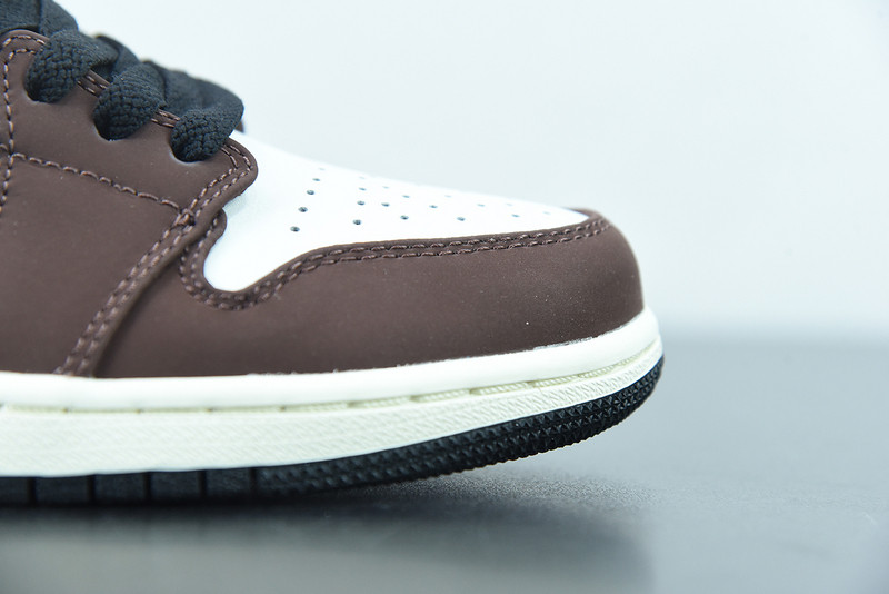 AIR JORDAN 1 LOW 