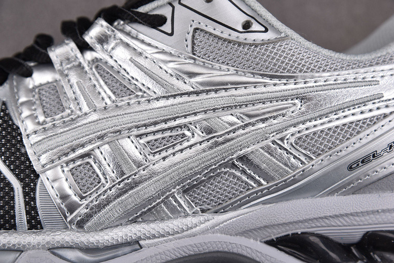 ASICS Gel Kayano Legacy 