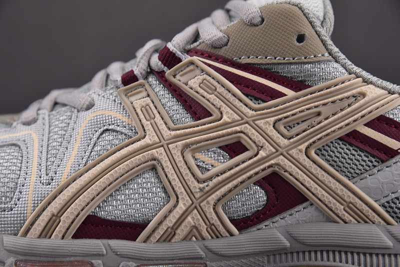 ASICS Gel‑Kahana 8 
