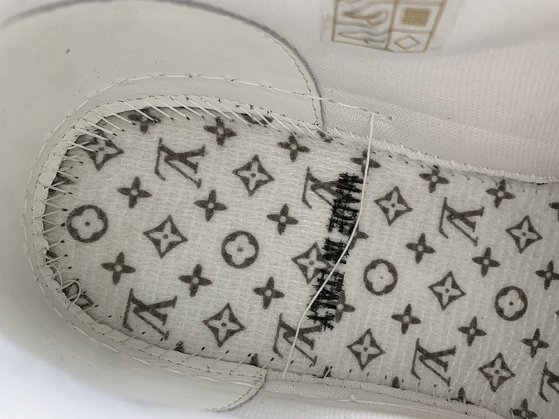 LVT SNEAKERS