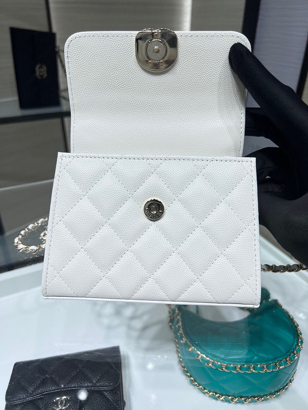 Ch*el purse