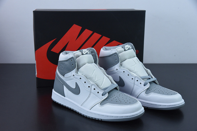 AIR JORDAN 1 HIGH OG “STEALTH
